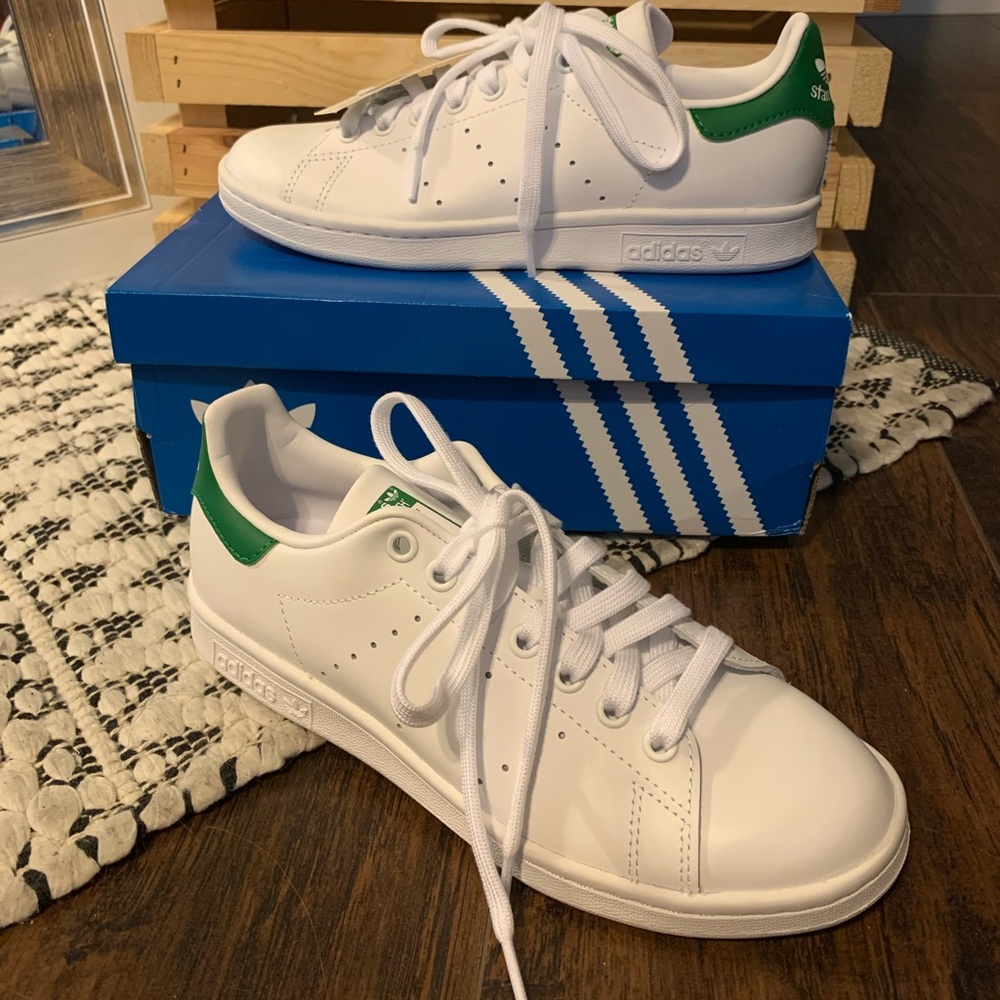 BRAND NEW Adidas originals: Stan Smith edition